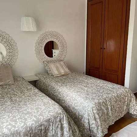 Amura En Playa De Cucharas *